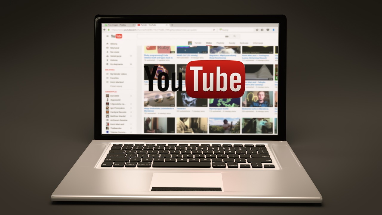 youtubeで副業は可能なのか。youtuberという職業と収益性